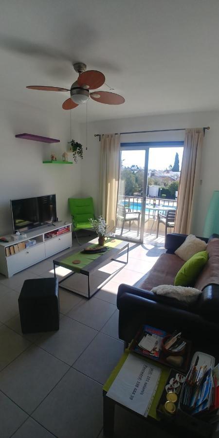 'Chez Antoine' Pool-View 5Min From Sea Apartment Paphos Luaran gambar